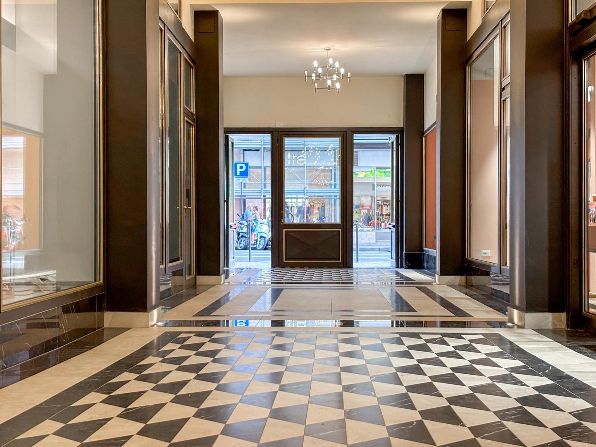 Teatro Romano Exclusive Suites Trieste Eksteriør billede