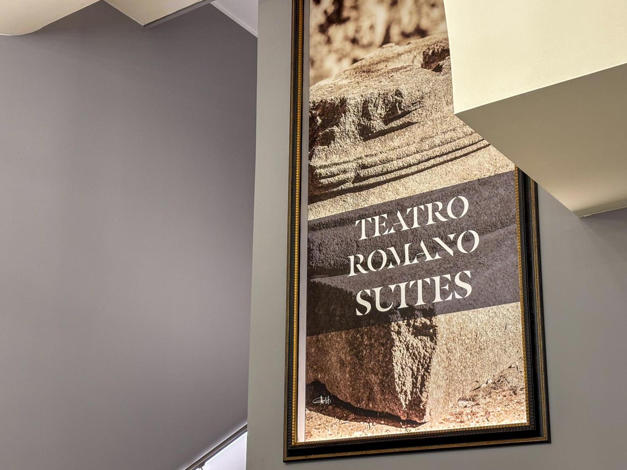 Teatro Romano Exclusive Suites Trieste Eksteriør billede